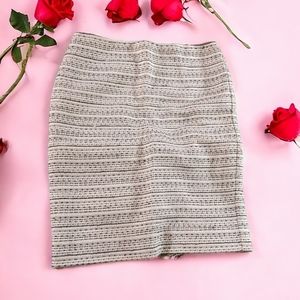 Le Chateau size 7/8 Pencil skirt